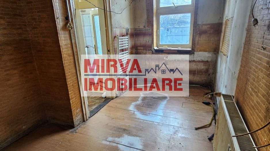 Casă cu arhitectură interbelică, 5 camere, teren 409 mp – Central - Poză 41