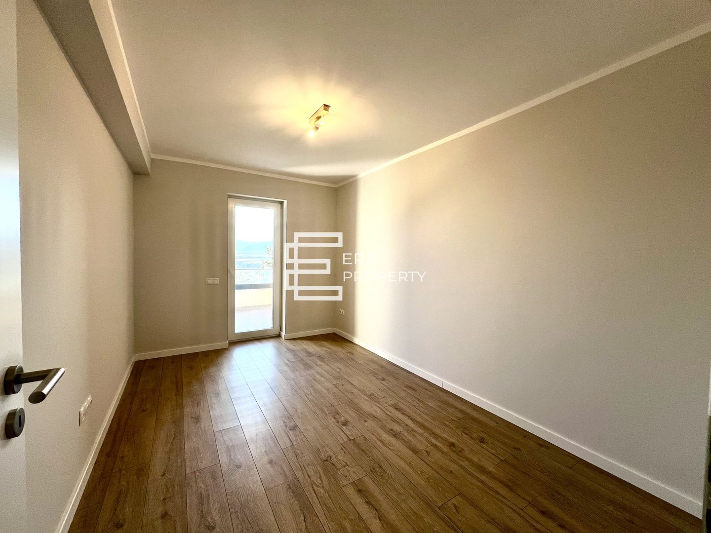 Penthouse 5 camere - 129 mp- terasa 15mp-zona Industriala Vest, Sibiu - Poză 3