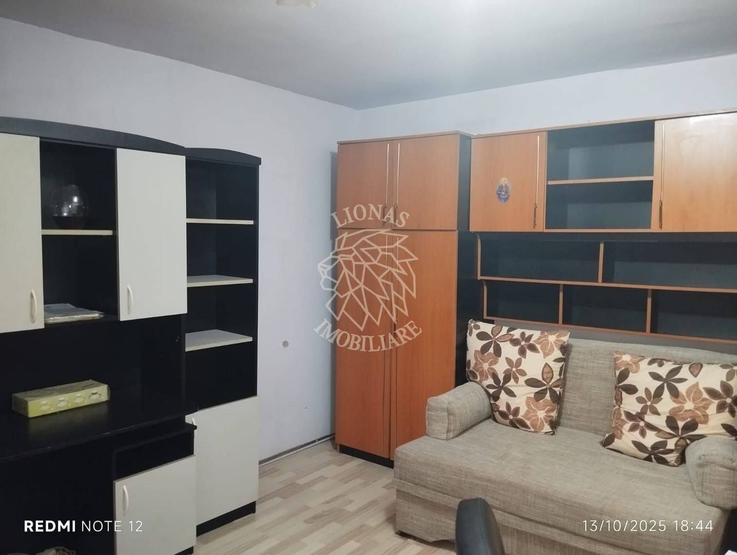 Garsoniera decomandata 27 mp-ideal inchiriere, locuire-Z. Sensul Vechi - Poză 1