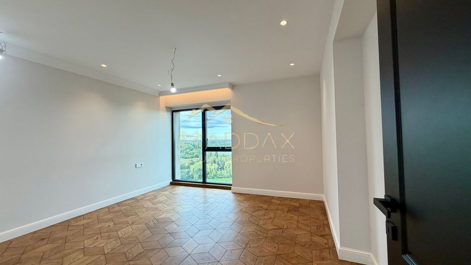 Penthouse cu 4 camere // terasă 70 mp / 200 mp / 3 parking / Straulesti - Poză 29