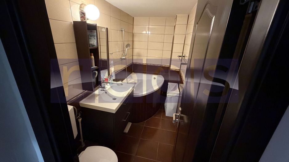 VANZARE 3 CAMERE DECOMANDAT MALL VITAN - Poză 6