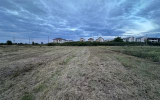 Teren servici cu front la BLD Petre Tutea - Poză 2