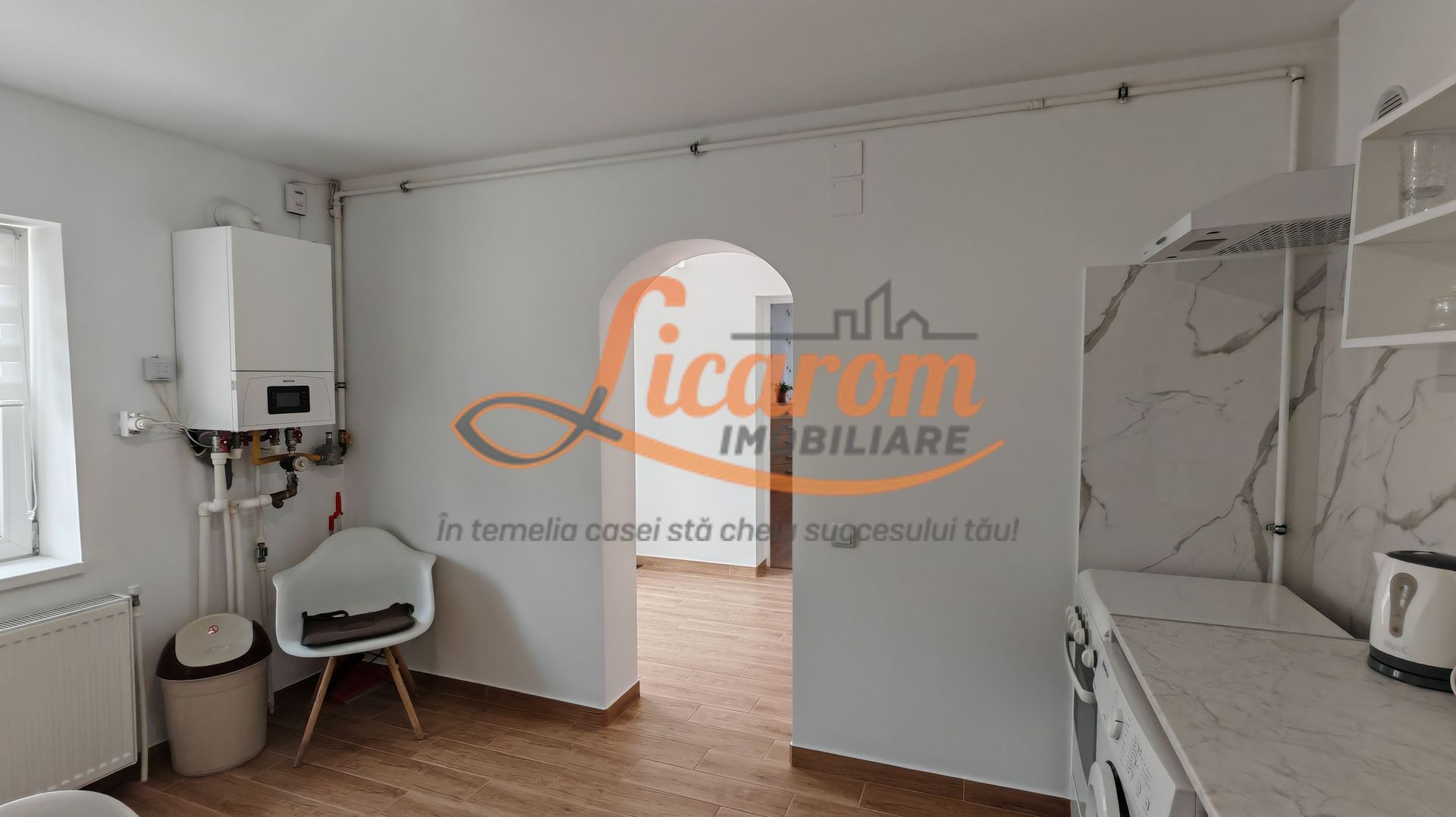 Casa 3 camere individuala SanpetrU,mobilata si utilata,128900 euro. - Poză 17