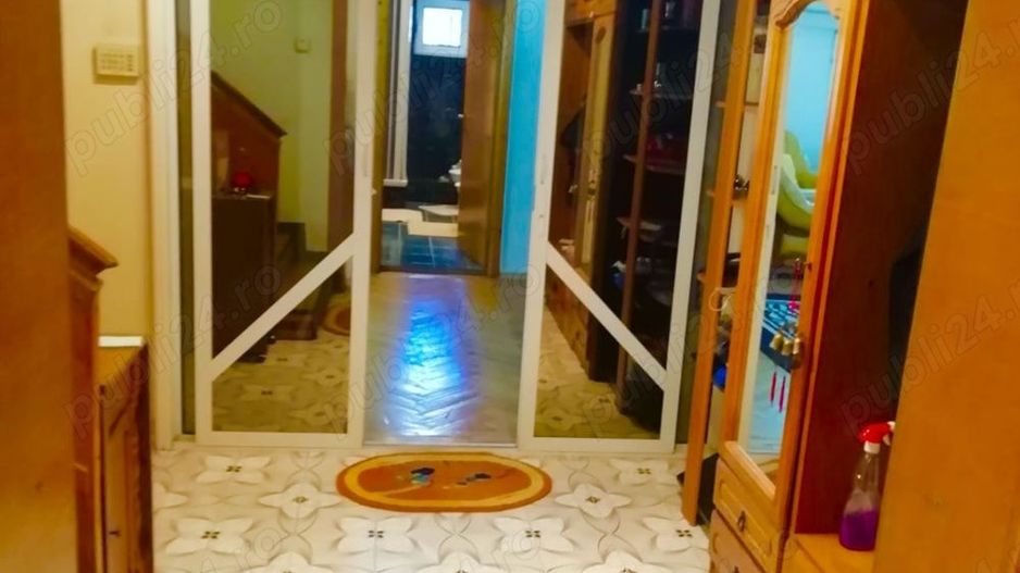 PROPRIETAR,Apartament cu 5 camere decomandat, duplex, et.4 si 5 .Bld. luliu maniu - Poză 3