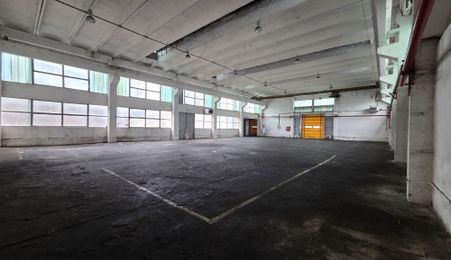 Hala de inchiriat  -  Depozitelor Pitesti