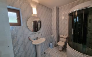 De vanzare casa 6 camere, S+P+M, 900mp teren, Cetate - Poză 8