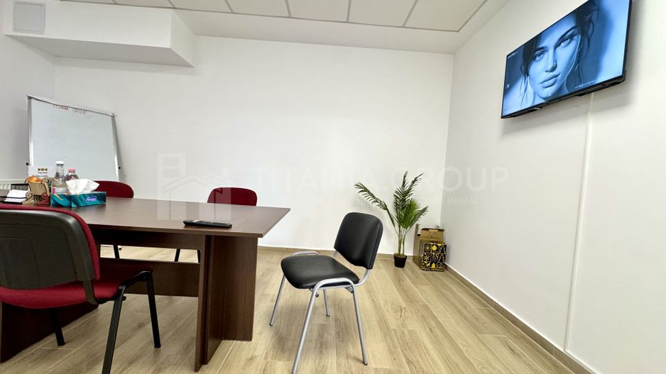 Spațiu comercial Kasper Coresi 100 mp, terasă 35mp - Poză 5