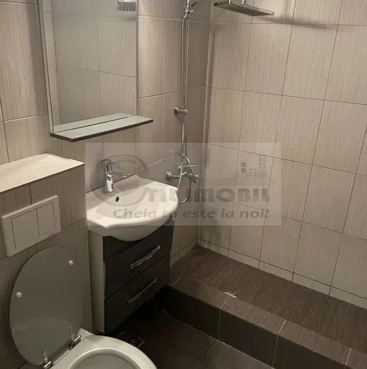 Apartament deosebit 3 camere-  Zona Podu Ros - Poză 7