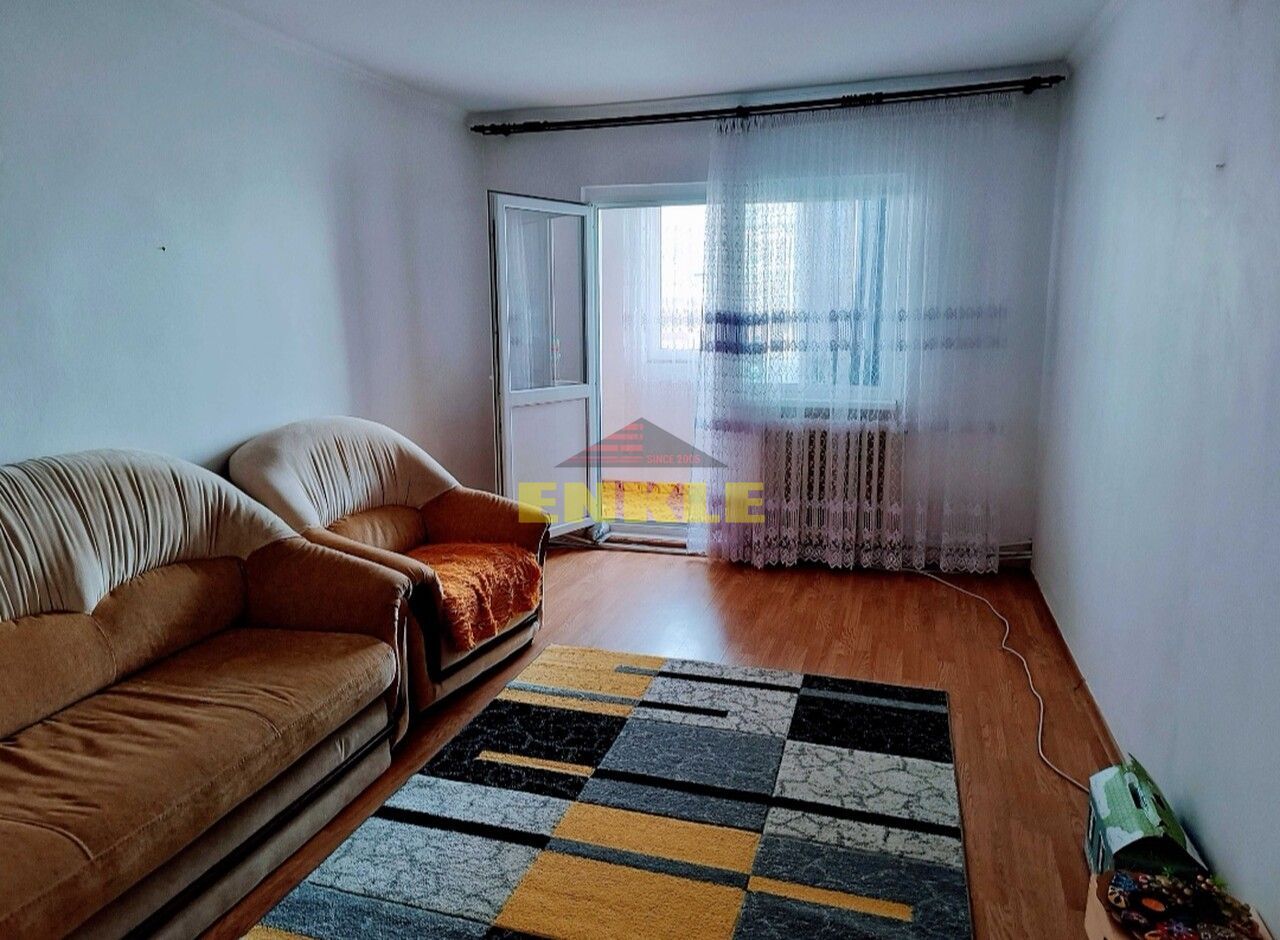Apartament cu 3 camere, zona Grivița - Poză 3