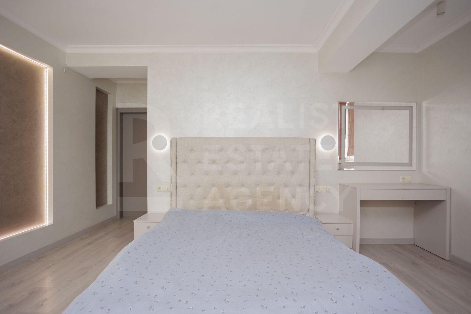 Spre vînzare apartament spațios, 2 dormitoare și living, sec. Botanica - Poză 24