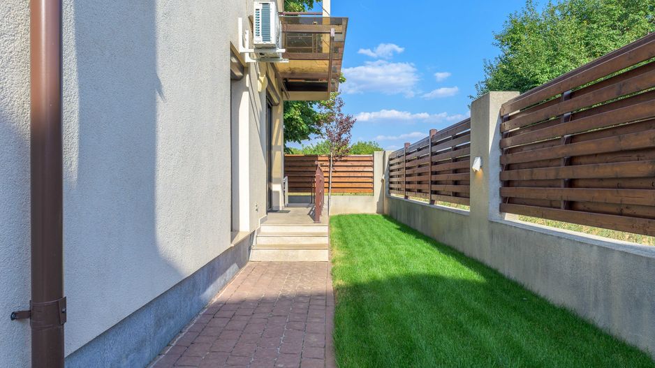 VANZARE Vilă PREMIUM cu 6 camere în zona Central, OTOPENI - Poză 49