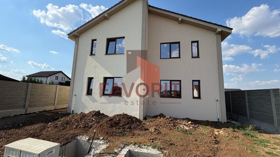 Duplex | 3 camere | Toate utilitatile | Finisaje premium | Sanandrei | - Poză 1