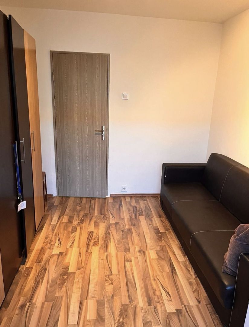 Inel 2- scoala 39-Apartament cu 3 camere - Poză 6