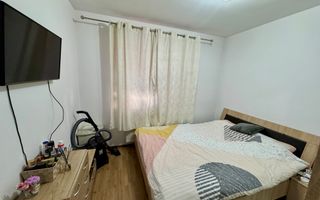 Apartament 3 camere, mobilat si utilat, loc de parcare - Poză 1