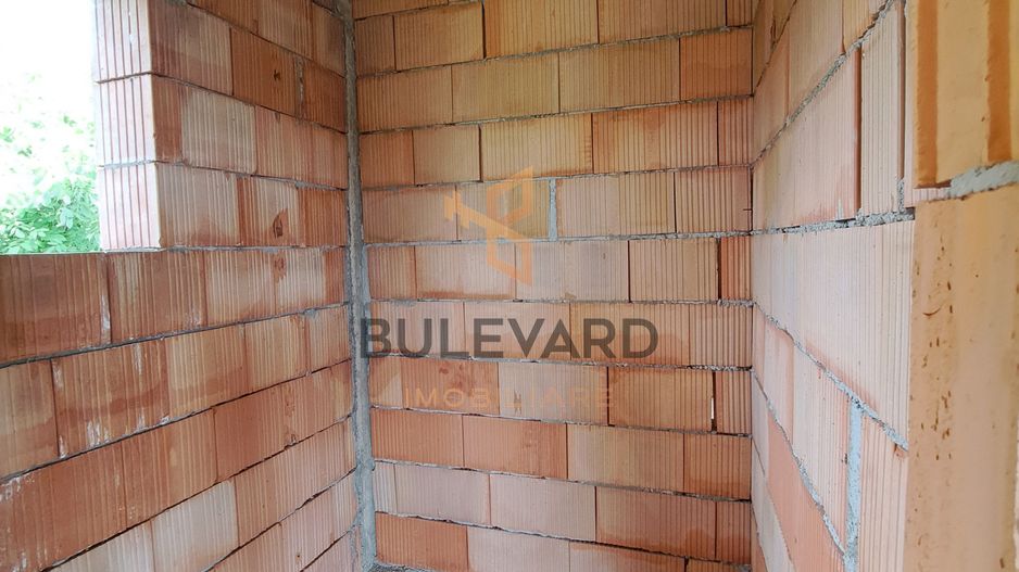 Casa la rosu 172 mp utili, 750 mp teren, view superb! - Poză 13