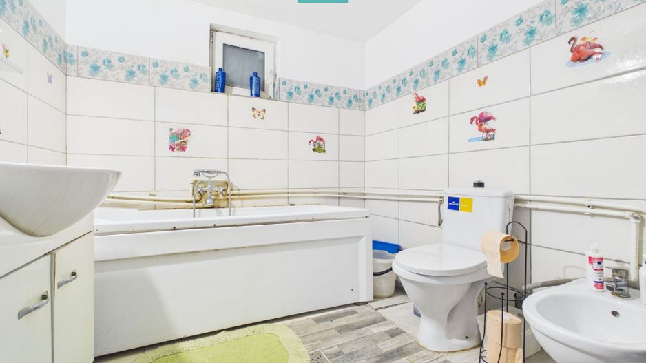 Casă retrasă Pișchia – 4 camere, teren 920 mp - Poză 11