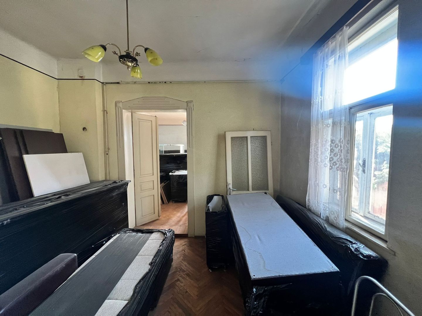 Casa renovabila | 100mp + 300mp curte individuala | Dambul Rotund - Poză 4