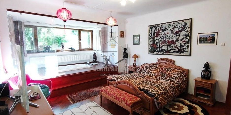 Apartament 3 camere de 98 mp cu curte de 150 mp, Andrei Muresanu - Poză 1