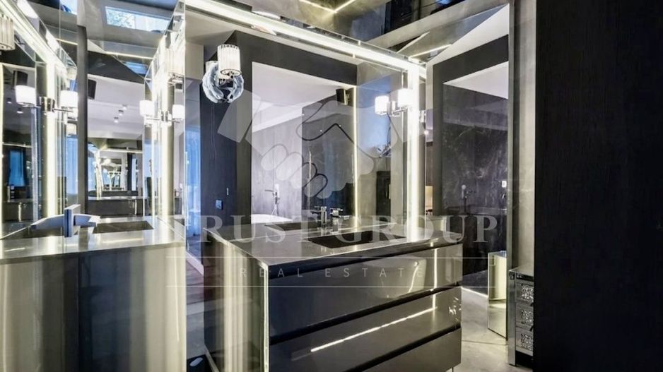 Herastrau | Apartament 3 camere + Garsoniera  | Curte intima | 2 Parcari + Boxa - Poză 24