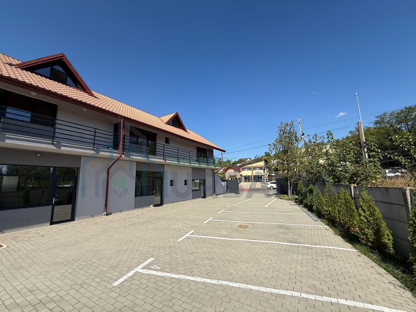 Spațiu comercial 70 mp – DN28 Iași-Valea Lupului – lângă Mall Moldova – 2 locuri de parcare - Poză 8