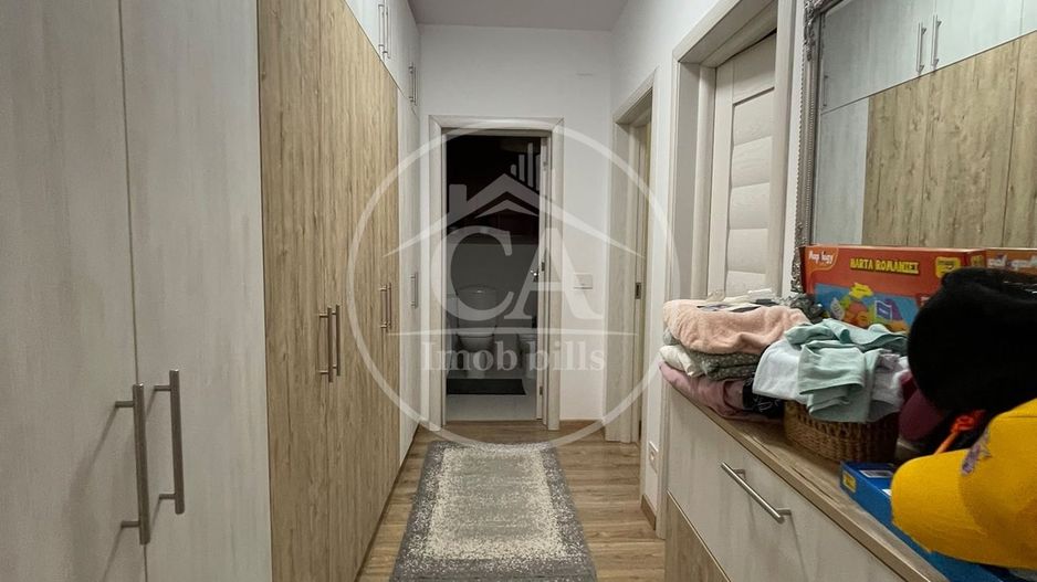 Apartament de vanzare cu 3 camere în zona Calea Aradului, Oradea - Poză 12