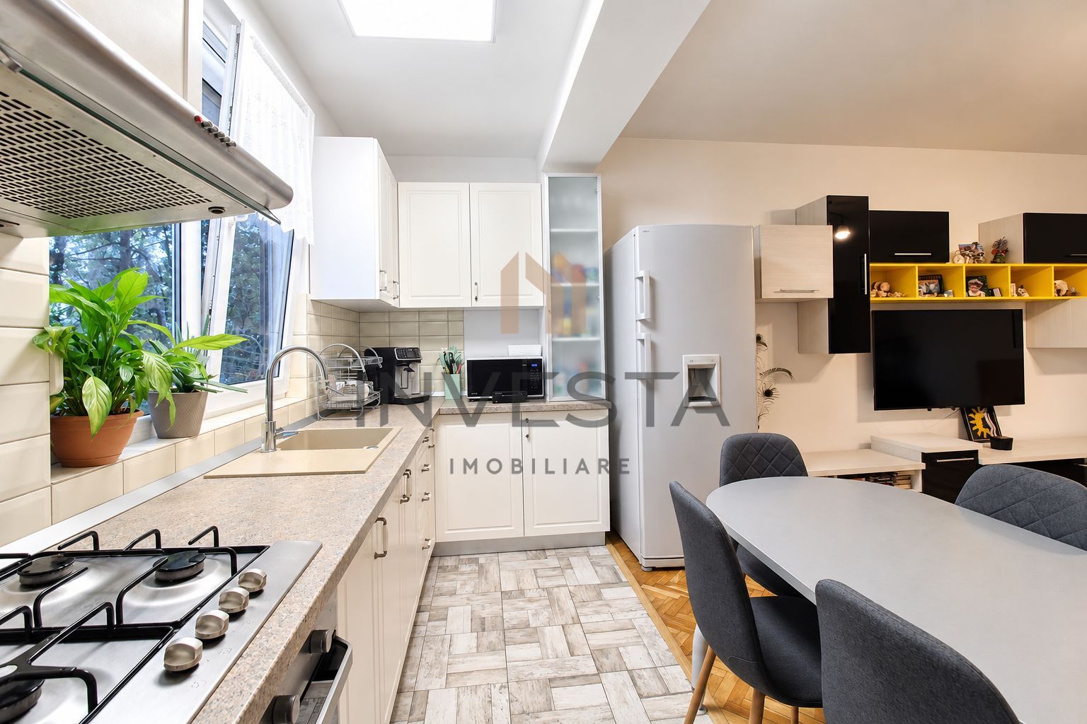 Apartament 3 camere de 64 mp utili, zona Plopilor aproape de Centru! - Poză 4