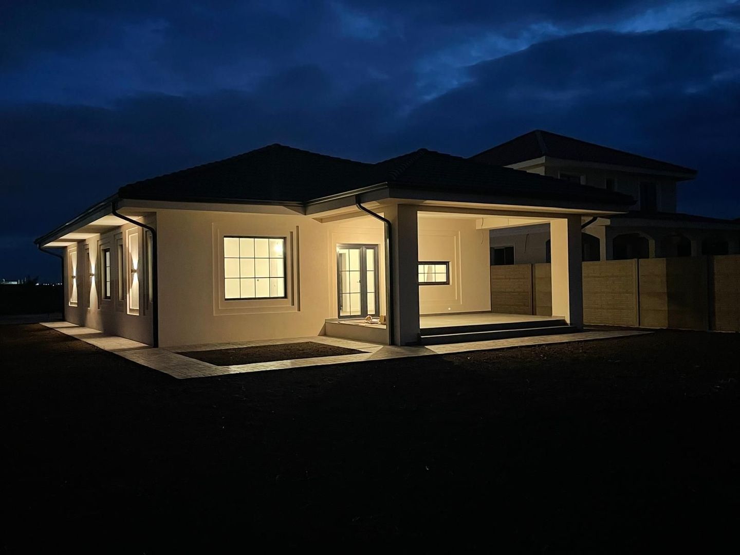 Locuinta individuala in stil mediteranean, teren 668mp - Poză 2