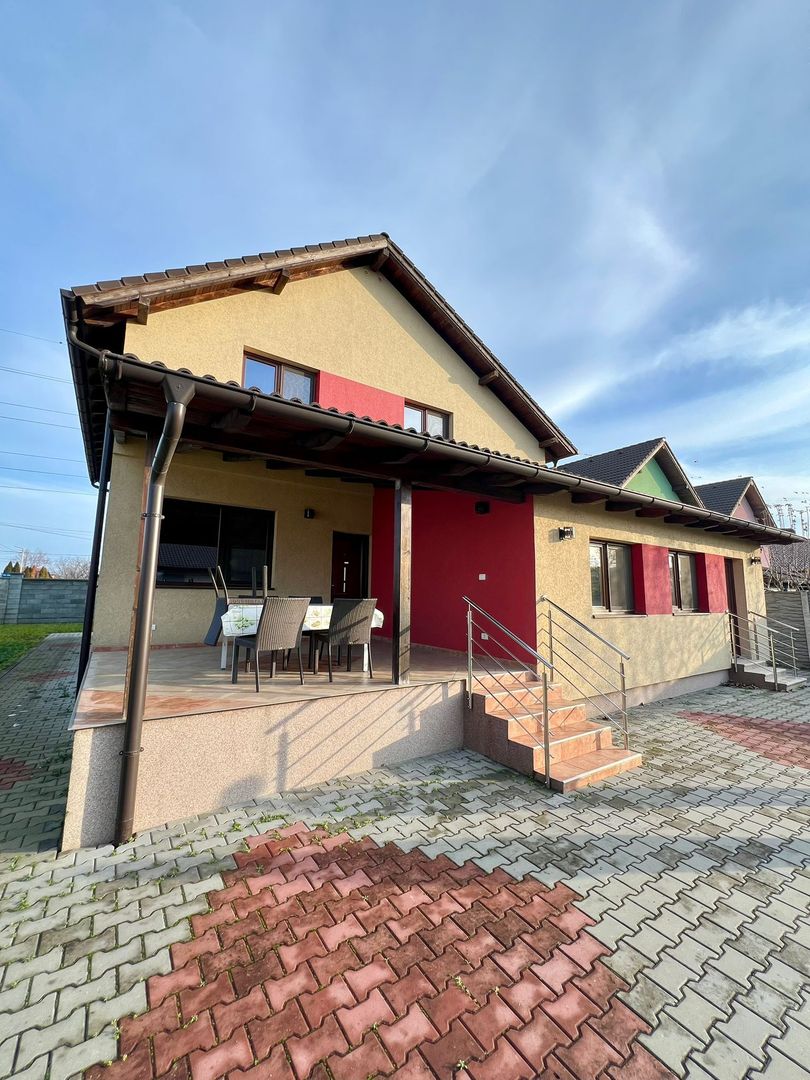 Casa Superba, zona linistita Giroc - Poză 1