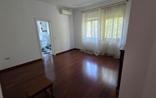Apartament  in vila Pangratti // Televiziune - Poză 5
