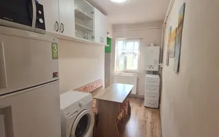 La 10 minute de Piața Unirii - Poză 18