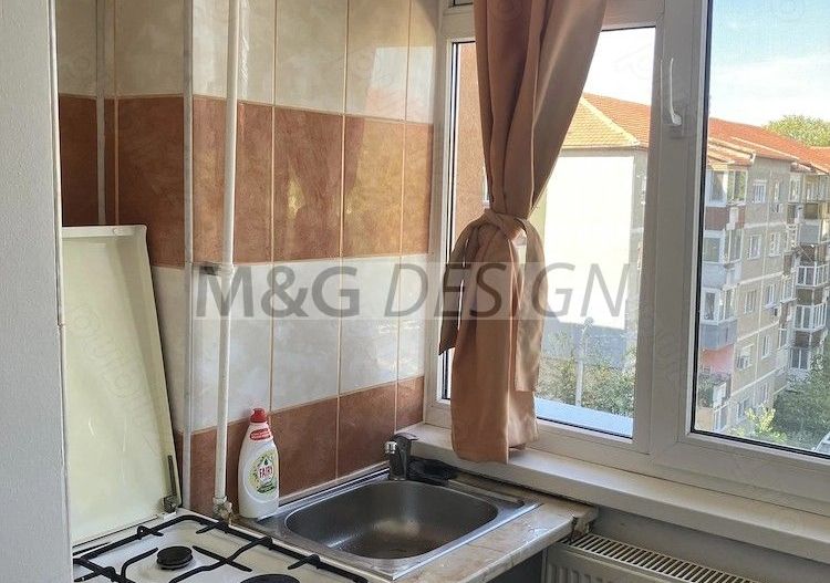 Aradului Vest, 2 camere, decomandat, CENTRALA GAZ, CLIMA - Poză 3