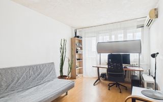 Apartament cu 2 camere de vanzare - Zona Alexandru Obregia - Poză 1