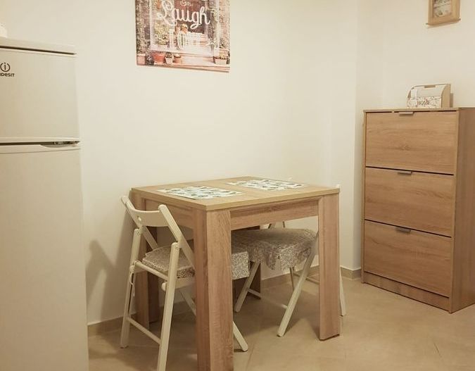 Garsonieră 42 mp, etaj mic, bloc reabilitat, Vitan Mall - Poză 3