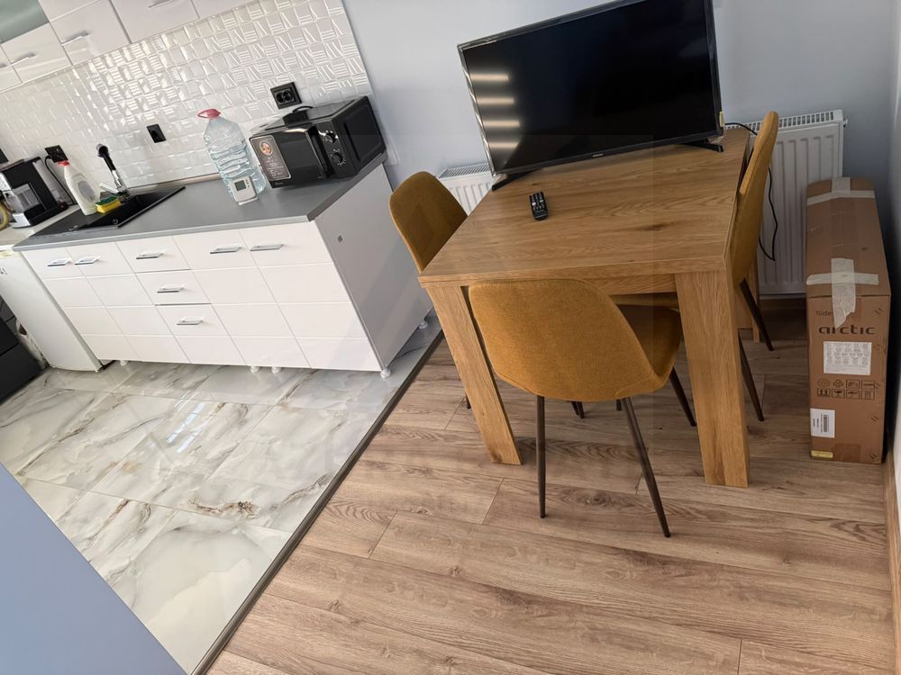 Apartament 2 camere decomandat etaj 1 zona Centrala - Poză 3