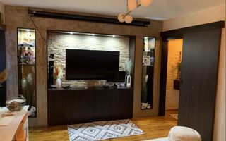 Ap 2 camere , etaj 1/4 , mobilat , Pacurari. - Poză 1