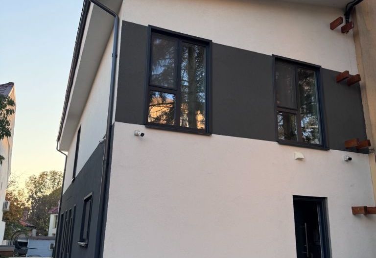 Vila verde cartier Baneasa - Poză 1