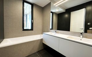 Apartament spectaculos 4 camere I Zona Primaverii - Poză 15