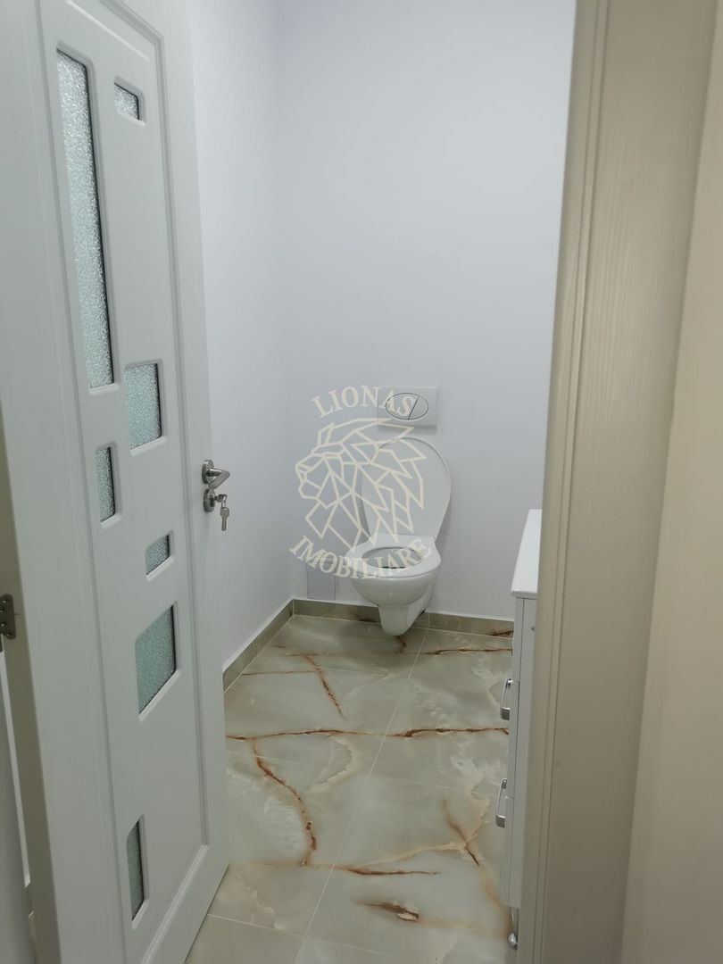 Casa de inchiriat 4 camere 180 mp-curte-Zona Hotel Diana - Poză 8