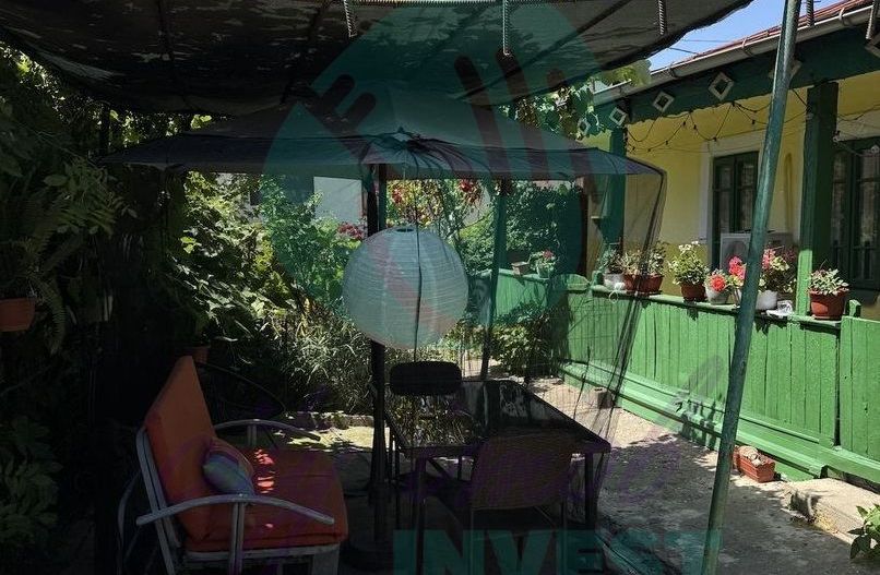 "Casuta bunicii" cu teren 344m2 zona Mărțișor lângă parcul Orășelul Copiilor - Poză 4