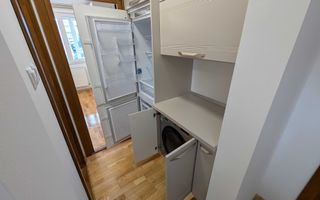 🏡 Apartament de închiriat – 3 camere decomandat - Poză 7