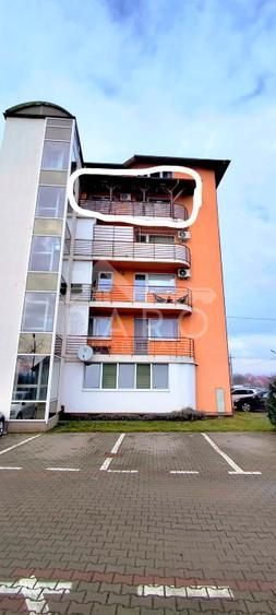 Vând apartament cu 3 camere - Poză 10