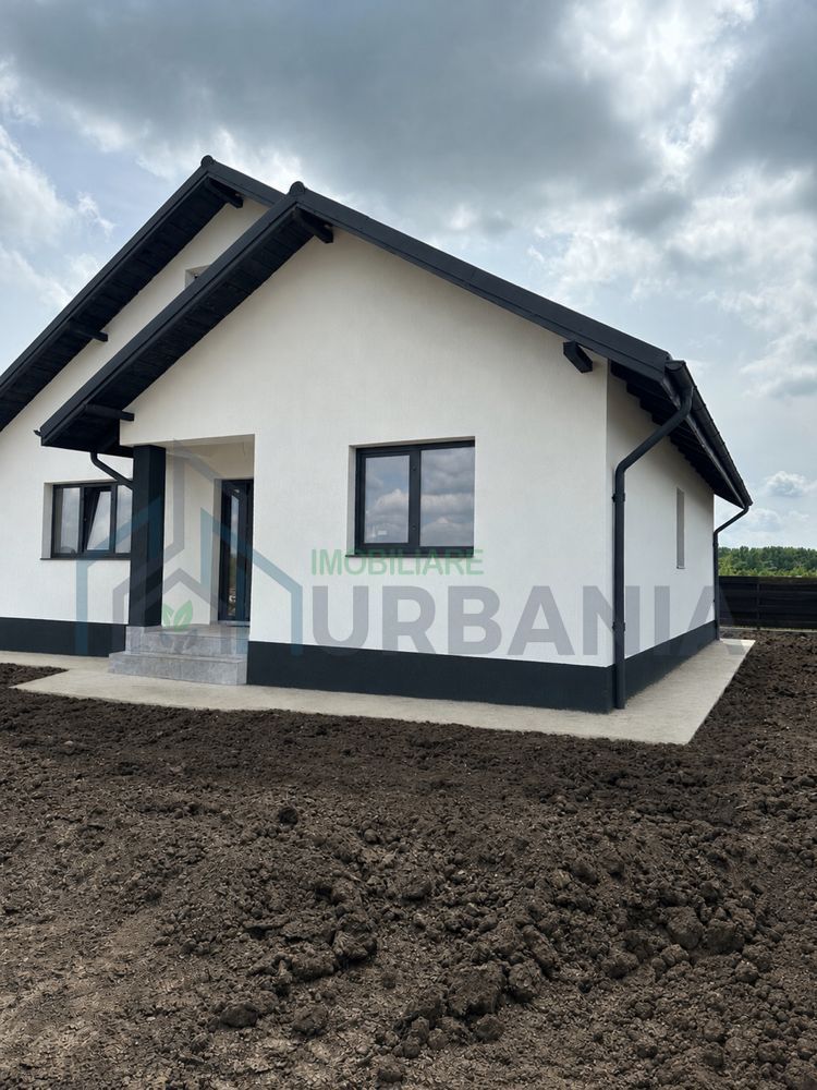Casă de vânzare în Ciurbești, Miroslava – 4 camere, 85 mp utili, teren 400 mp - Poză 1