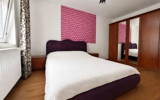 Apartament 3 camere spatios de vanzare în zona - Tractorul - Poză 2