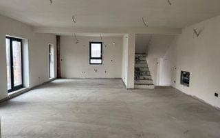 Doua case in Duplex 4 camere 183 mp-teren 295 mp-Dezmir Jud. Cluj - Poză 4