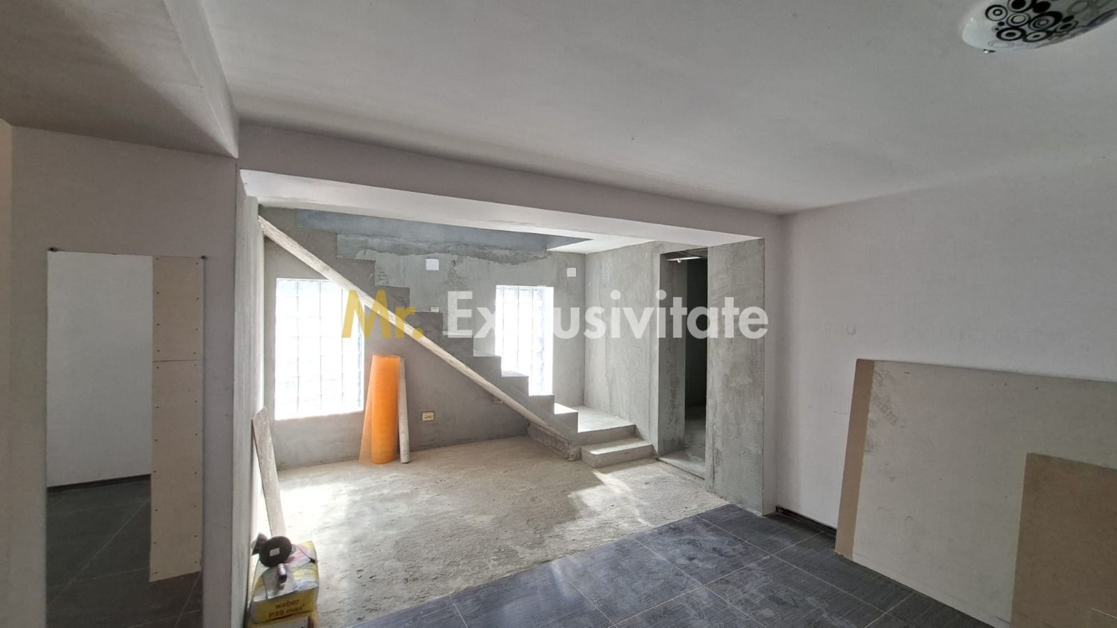 Vanzare Casa P+1E Bananai-Prundu teren 1363 mp - Poză 7