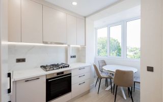 Vânzare apartament, 3 camere + living, strada Vasile Lupu, Buiucani - Poză 3