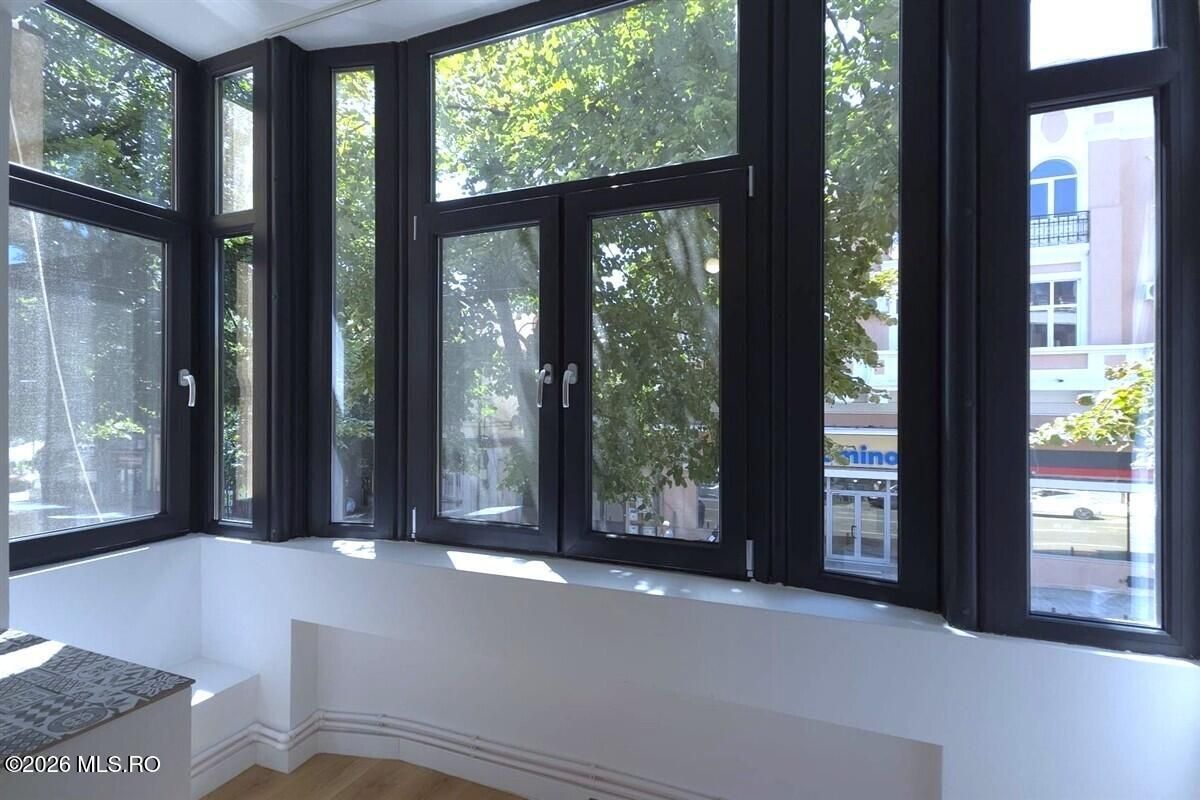 Centru - Bd Tomis 76, apartament cu 2 camere plus garsoniera separata! - Poză 7