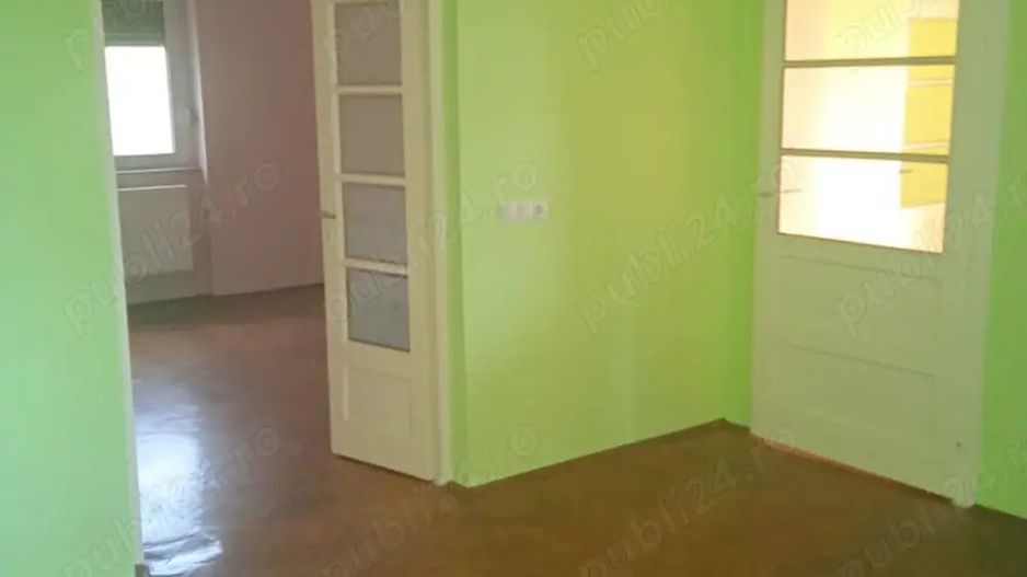 BRASADAS vinde casa spatioasa in zona 14 Mai. - Poză 2