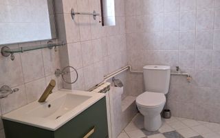 Vila de inchiriat - Poză 13