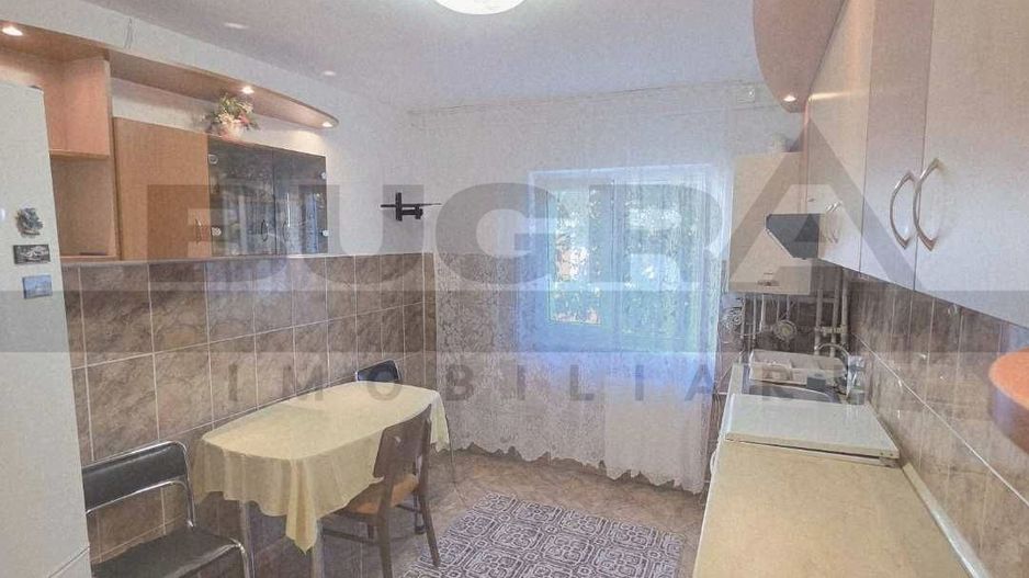 Apartament de 3 camere, decomandat, 74mp, zona Kaufland Marasti - Poză 2